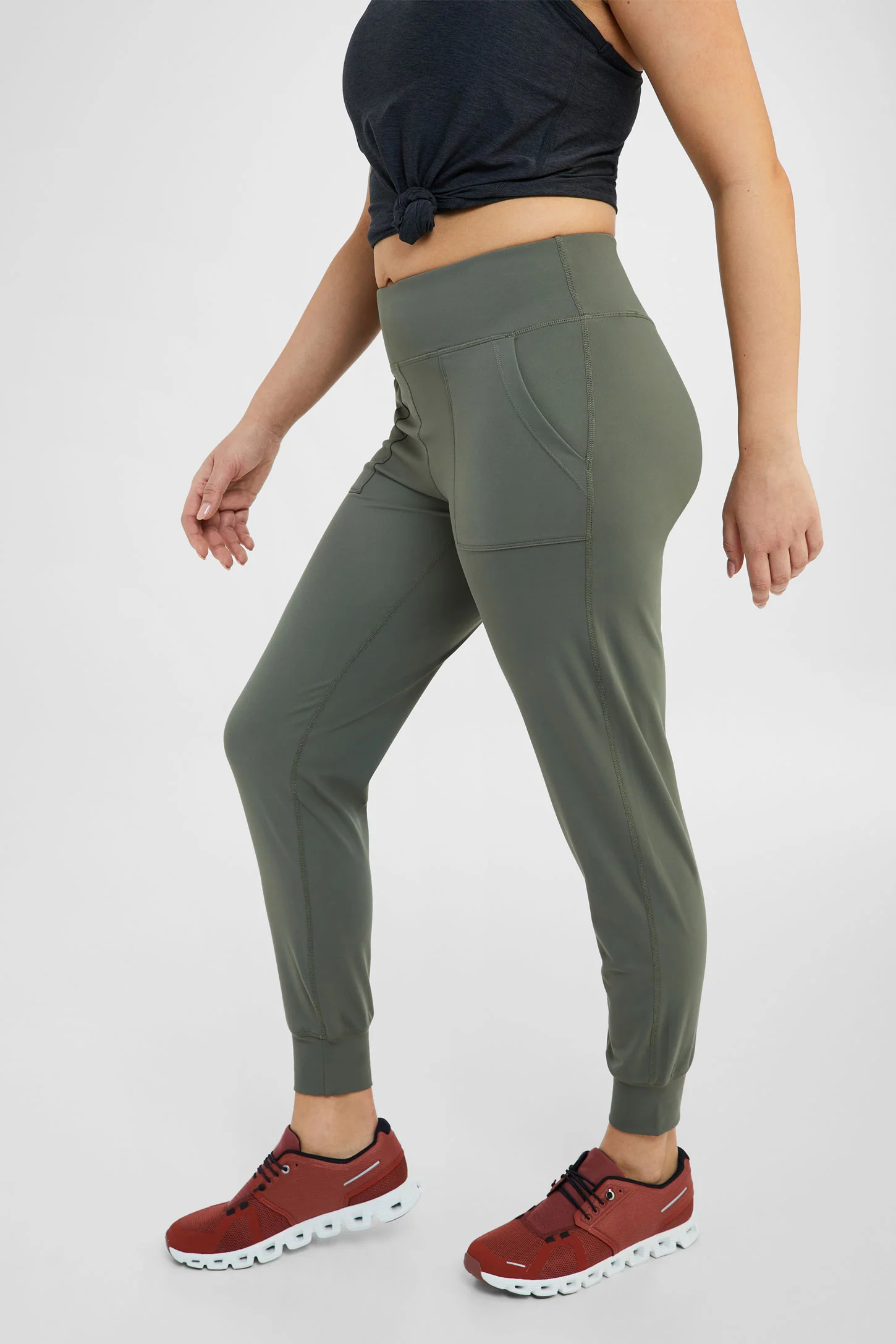 Women’s High-Waisted Solid Fleece Sweatpants - Image 11