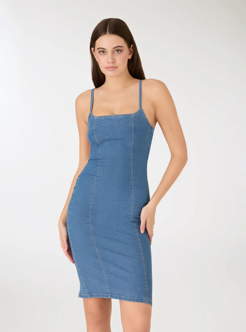 Women’s Slim-Fit Denim Dress - Image 4